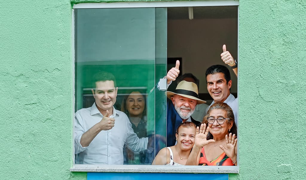 Lula no Pará: “Conquistar a casinha da gente é uma emoção única” Lula no Pará: “Conquistar a casinha da gente é uma emoção única”
