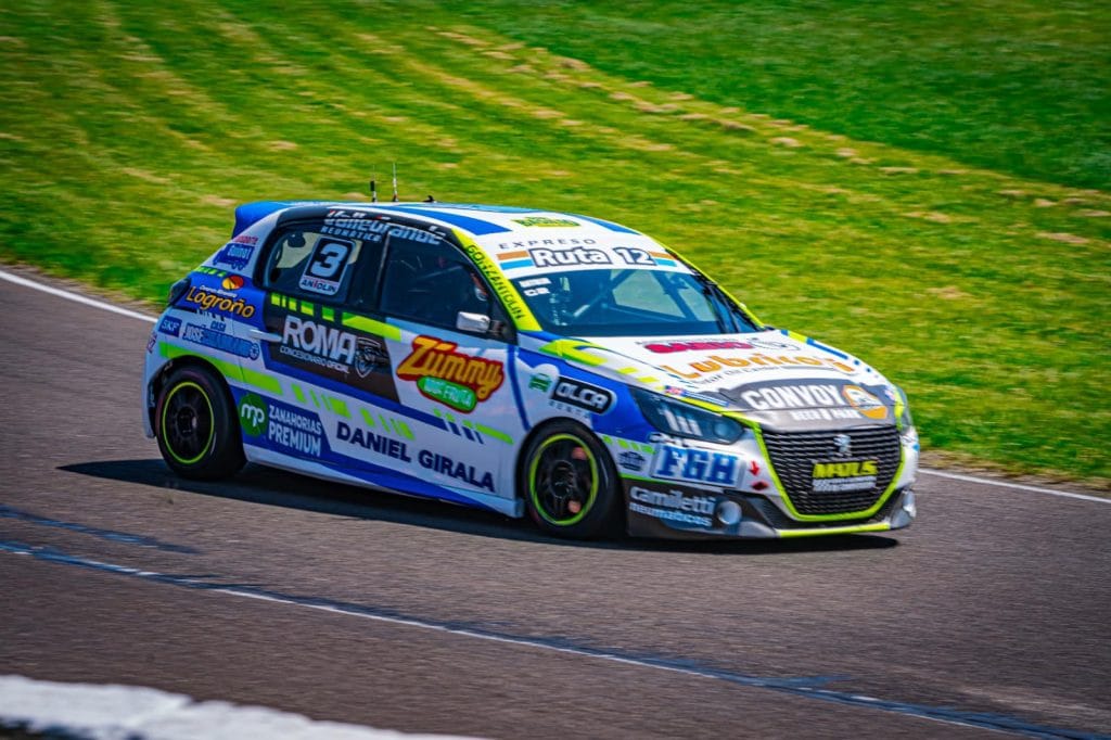 Podio de Gonzalo Antolín en la 1ª fecha del Turismo Nacional Podio de Gonzalo Antolín en la 1ª fecha del Turismo Nacional