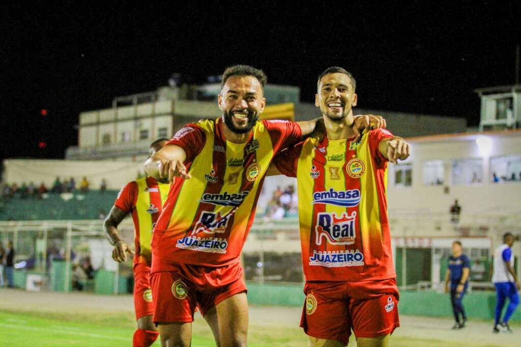 BAIANO: Colo Colo é o primeiro rebaixado BAIANO: Colo Colo é o primeiro rebaixado