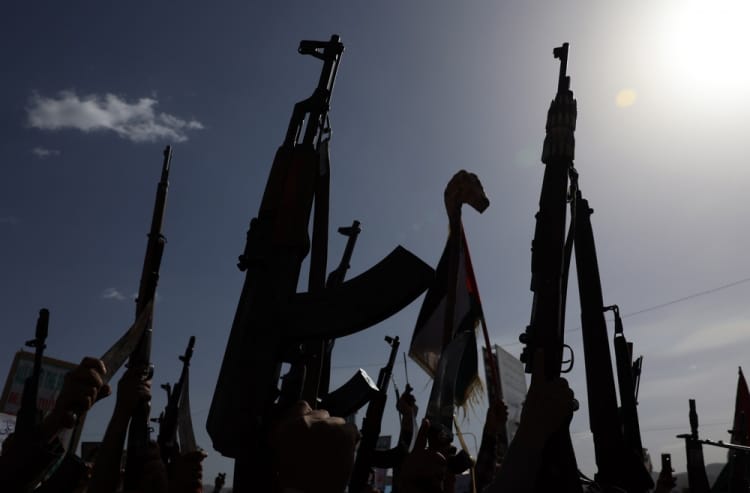 Houthis do Iêmen afirmam ter lançado míssil contra Israel Houthis do Iêmen afirmam ter lançado míssil contra Israel
