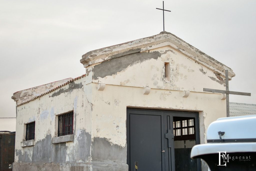 El Club IKA aporta materiales para la restauración de la histórica capilla en Los Parlamentos El Club IKA aporta materiales para la restauración de la histórica capilla en Los Parlamentos