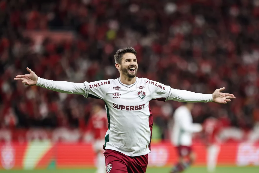 COPA DO BRASIL: Fluminense e Bahia vencem pelas oitavas COPA DO BRASIL: Fluminense e Bahia vencem pelas oitavas