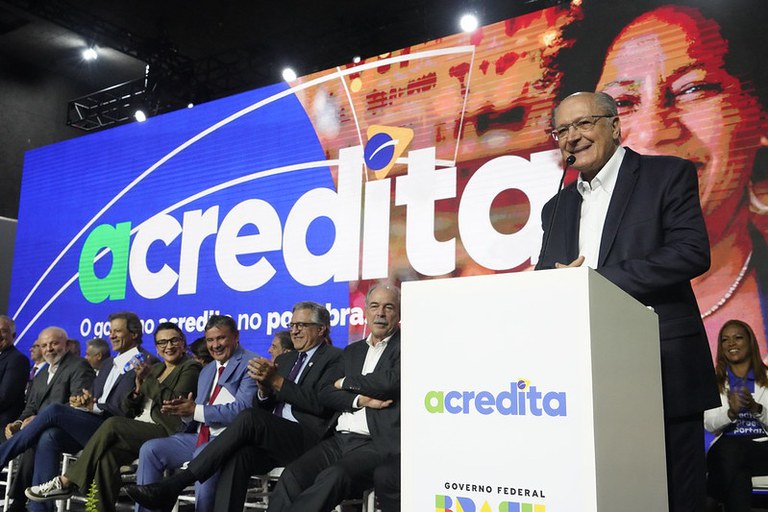Presidente Lula sanciona Programa Acredita Exportação para desonerar e ampliar exportações de Micro e Pequenas Empresas Presidente Lula sanciona Programa Acredita Exportação para desonerar e ampliar exportações de Micro e Pequenas Empresas
