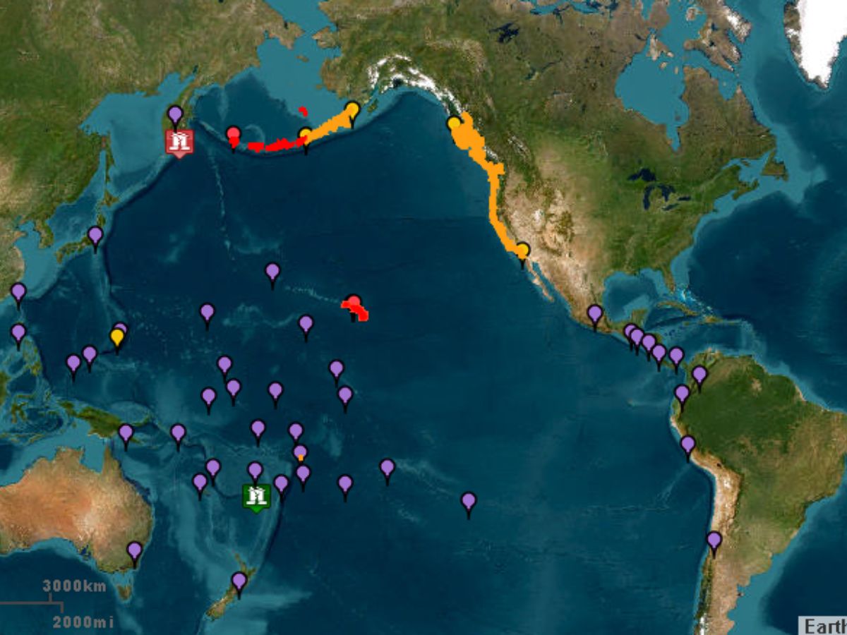 Rússia é atingida por tsunami após terremoto; Japão e Havaí emitem alerta de evacuação Rússia é atingida por tsunami após terremoto; Japão e Havaí emitem alerta de evacuação