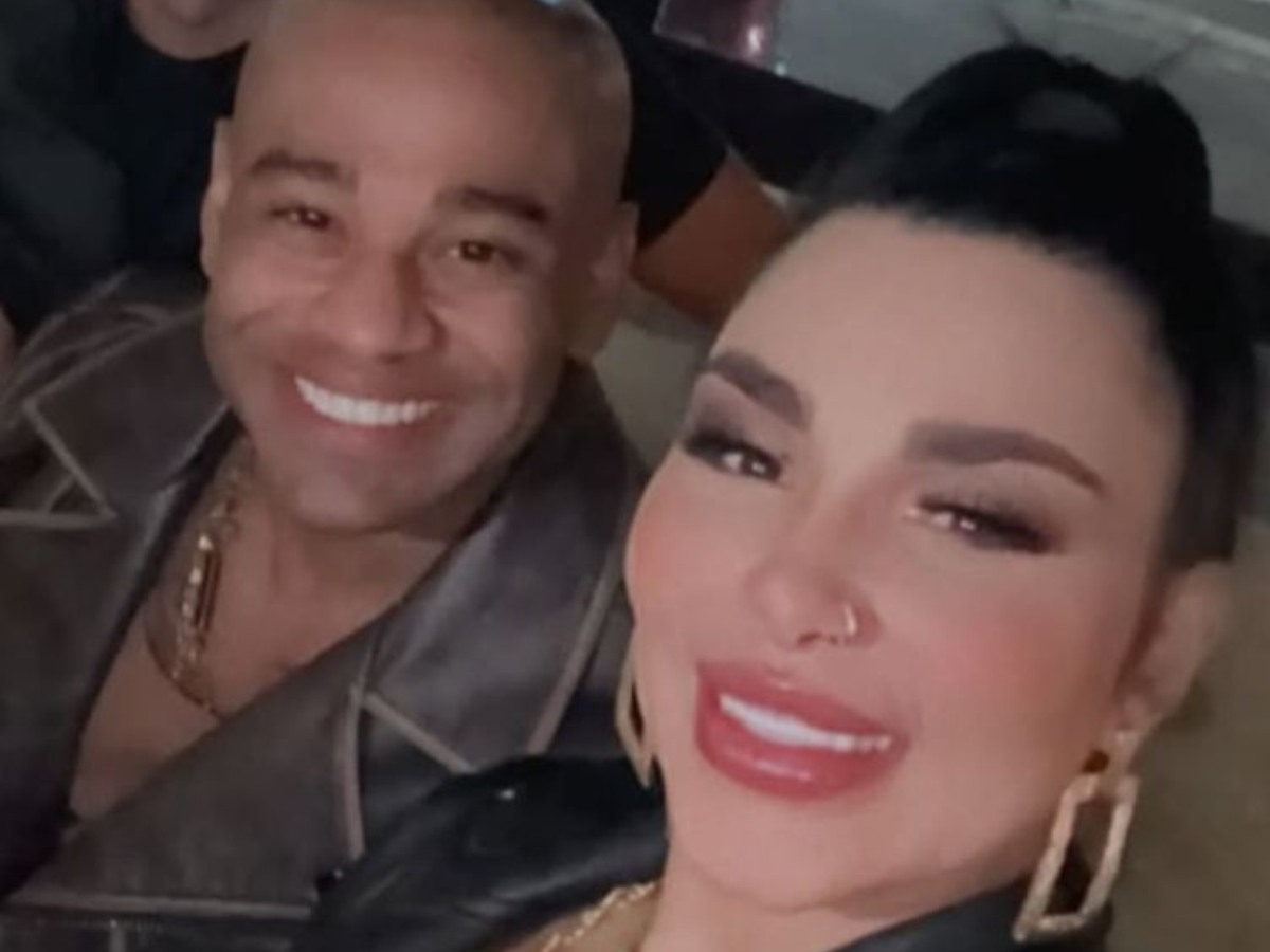 “Já se deitou com meu marido”: Ex-Miss Bumbum detona Jenny Miranda após desentendimento “Já se deitou com meu marido”: Ex-Miss Bumbum detona Jenny Miranda após desentendimento