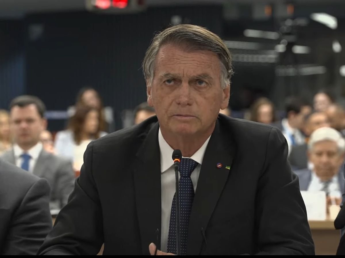 Prisão preventiva pode ser decretada se Bolsonaro descumprir regras da domiciliar; entenda Prisão preventiva pode ser decretada se Bolsonaro descumprir regras da domiciliar; entenda