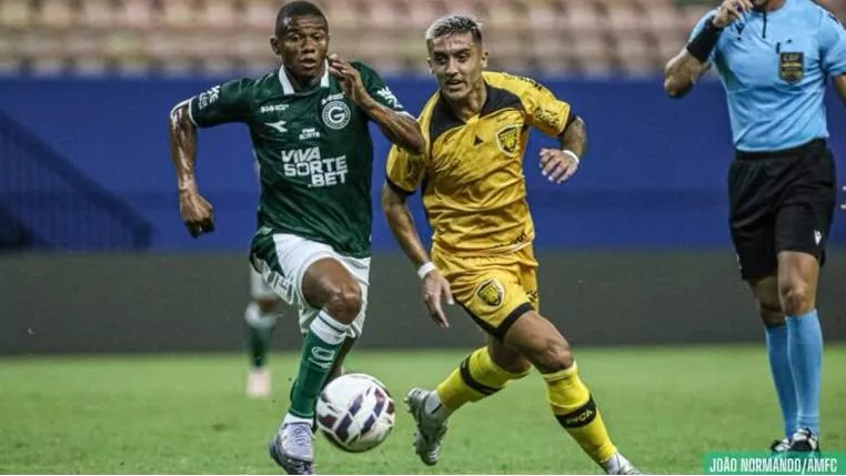 Amazonas 2 x 2 Goiás – Verdão sofre empate, mas retoma liderança Amazonas 2 x 2 Goiás – Verdão sofre empate, mas retoma liderança