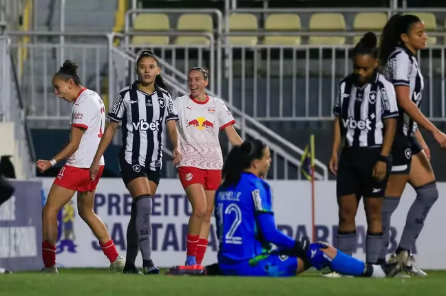 COPA DO BRASIL FEMININA: Sport faz 10 a 0 e avança ao lado de mais três COPA DO BRASIL FEMININA: Sport faz 10 a 0 e avança ao lado de mais três