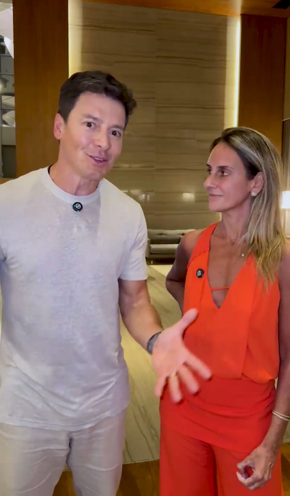 Rodrigo Faro fala da estreia no “Dança dos Famosos” e comenta amizade com Luciano Huck Rodrigo Faro fala da estreia no “Dança dos Famosos” e comenta amizade com Luciano Huck