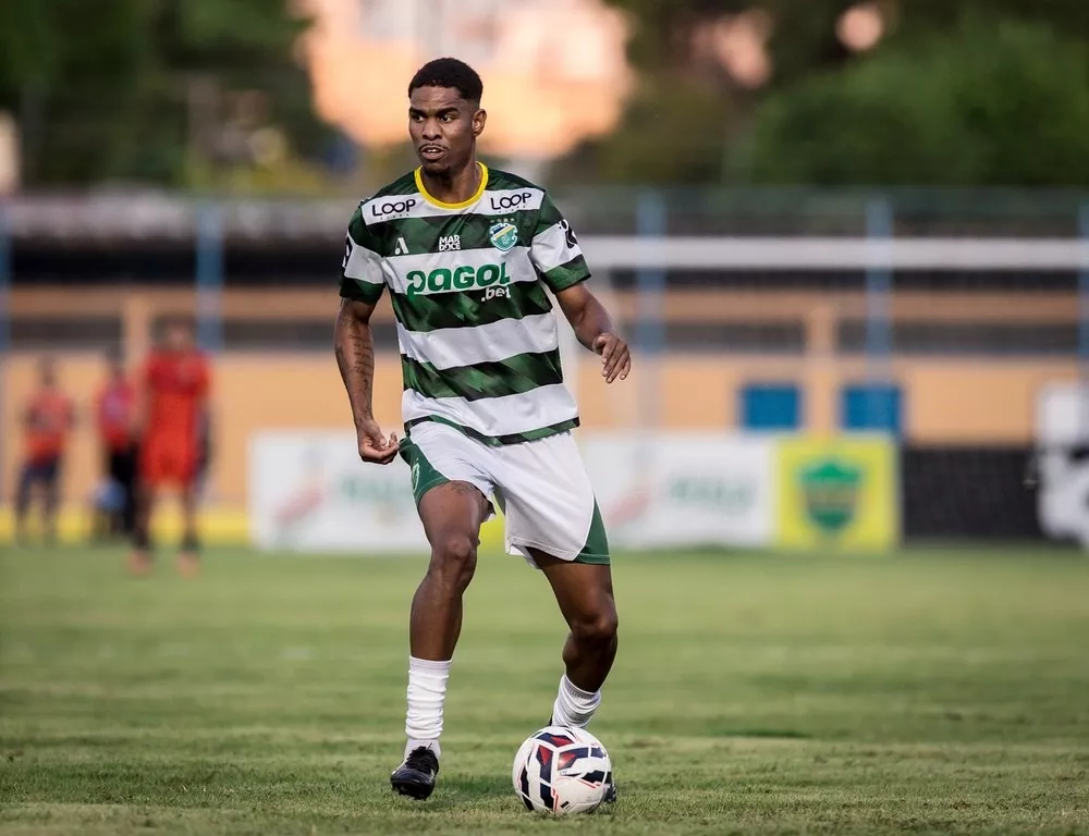 Série D: Altos perde titular da zaga antes do jogo contra o Independência Série D: Altos perde titular da zaga antes do jogo contra o Independência