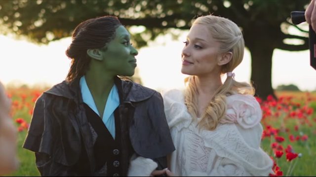 Teaser de Wicked: Parte 2 revela que continuação será “jornada mais emocional e madura” Teaser de Wicked: Parte 2 revela que continuação será “jornada mais emocional e madura”