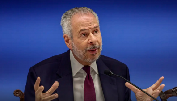 Presidente da COP30 nega mudanças e diz que evento permanece em Belém Presidente da COP30 nega mudanças e diz que evento permanece em Belém