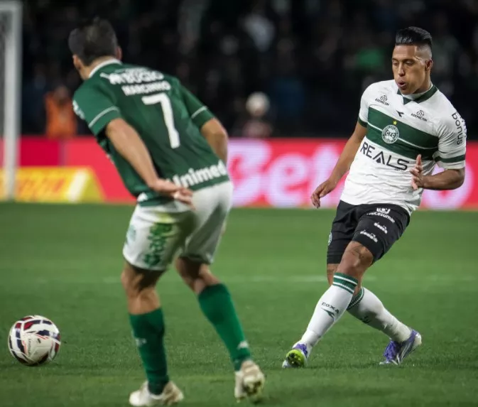 Coritiba 0 x 0 Chapecoense - Tudo igual e Coxa de volta a liderança da Série B 3 zrUVmz6H sERIE B